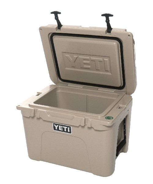 Yeti Tan Tundra 35 Hard Cooler  Open Yeti Tan Tundra 35 Hard Cooler  Open