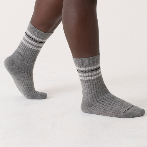 Men's Wide Open Vintage Stripe Cushioned Crew Socks Light Gray Side