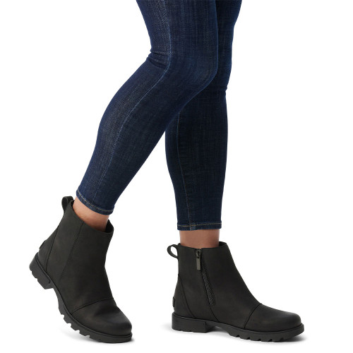 Women's Sorel Emelie III Zip Bootie Black Model