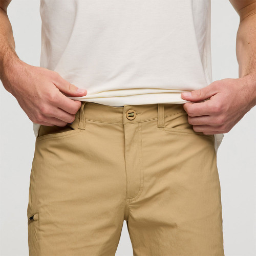 Men's Cotopaxi Coraje Tech Shorts Front Detail