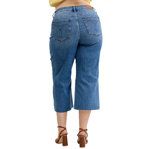 Women's Judy Blue Plus Size High Waist Cropped Raw Hem Jeans Medium Back