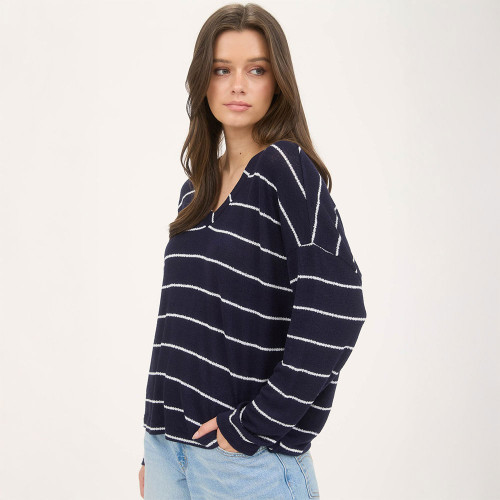 Women's Blu Pepper Long Sleeve V-Neck Top Navy Side