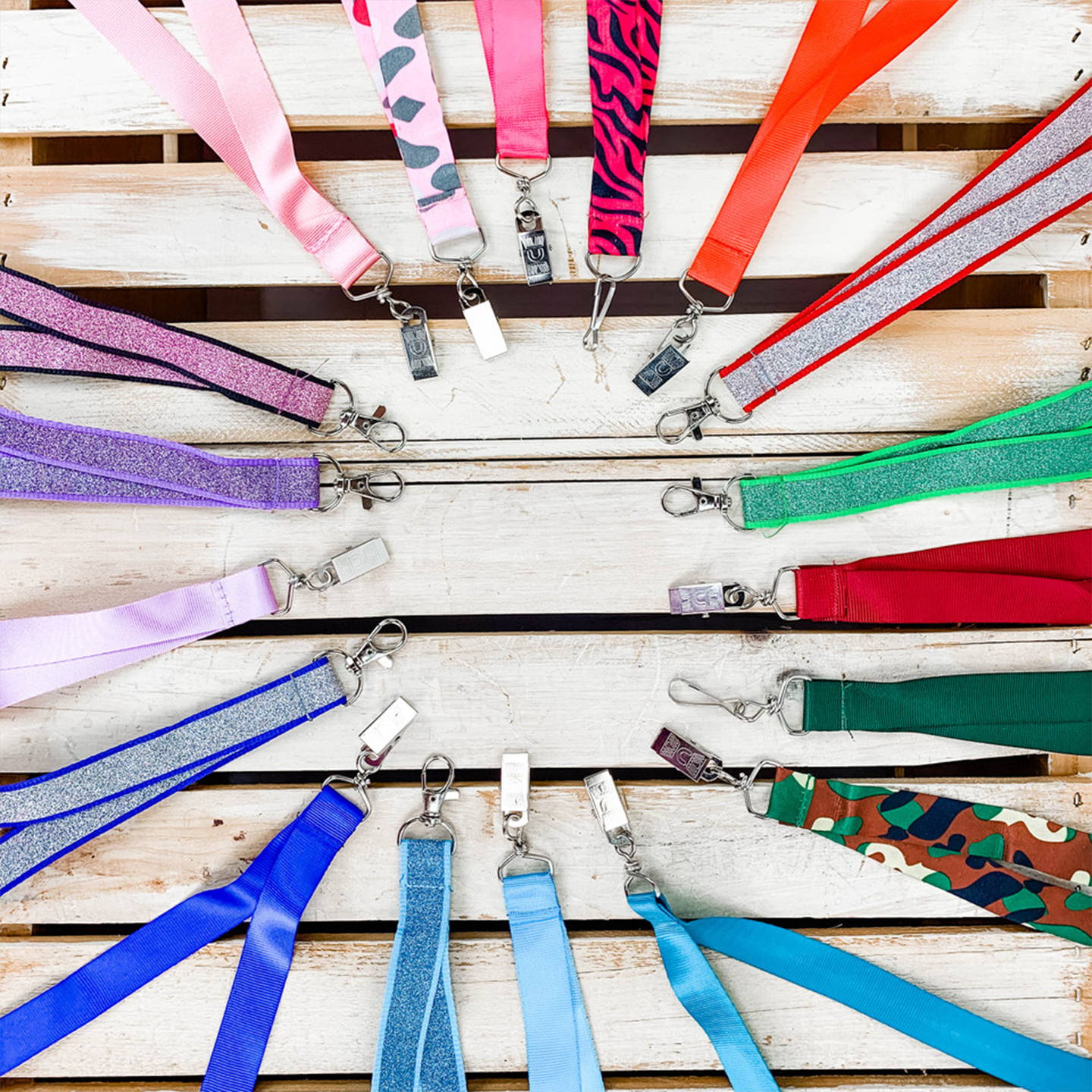 Rain color circle of fabric lanyards.