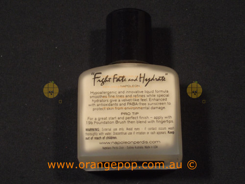 Napoleon Perdis Light Diffusing Foundation SPF 8 Look 1 NWOB