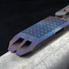 Midgards-Messer Pry Bar Heat Coloured Titanium