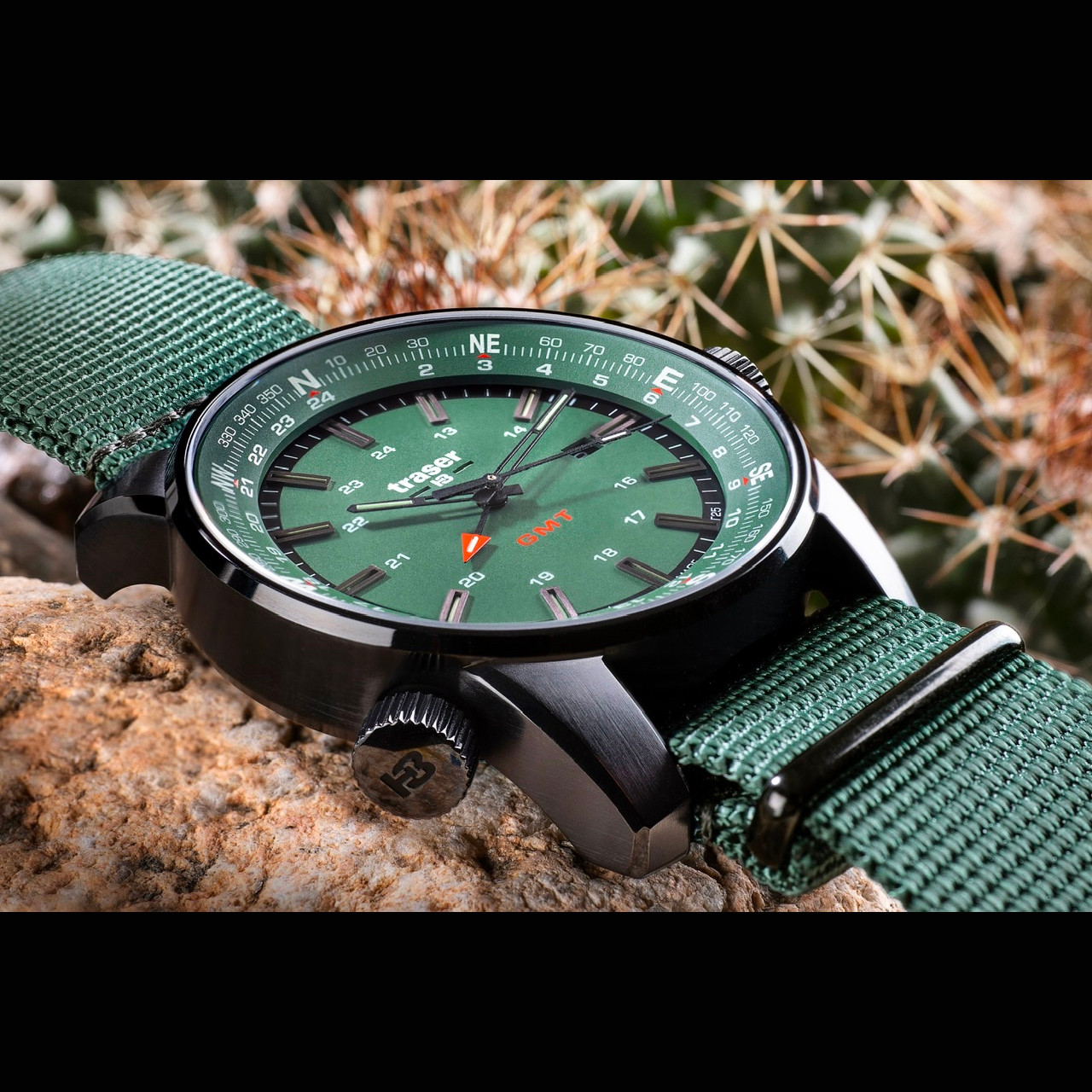 Traser H3 P68 Pathfinder GMT