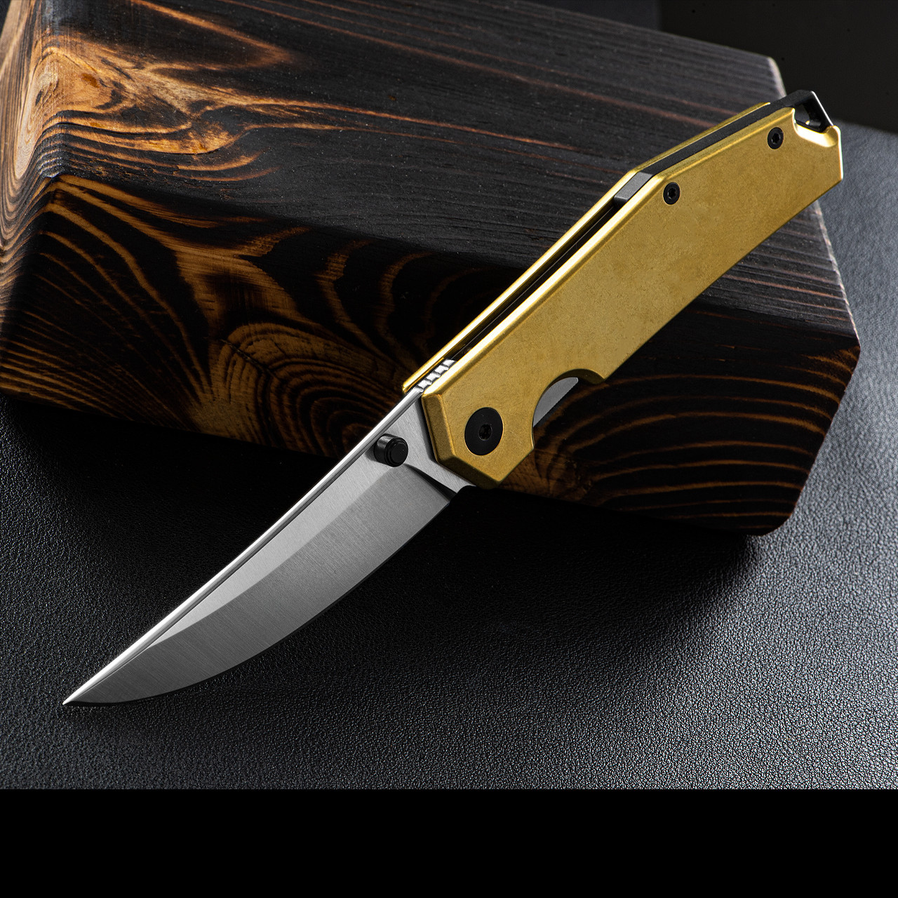 GiantMouse Clyde Brass | Heinnie Haynes