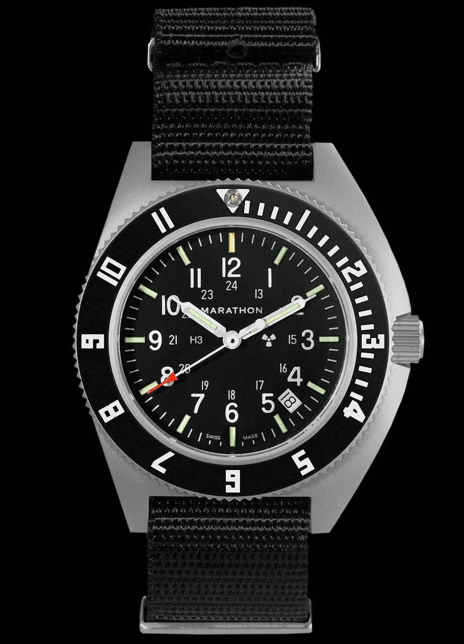 時計 Marathon Navigator with Date ML-1-394740 MARATHON SSNAV-D Steel Navigator with Date User Manual