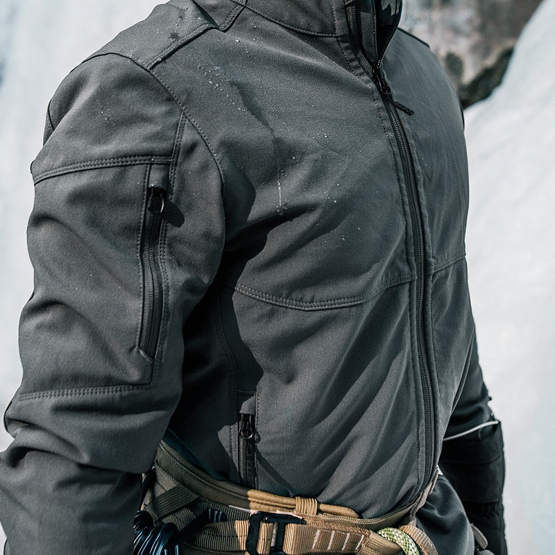TAD Ronin XT Windbreaker | Industry Leading | Heinnie Haynes
