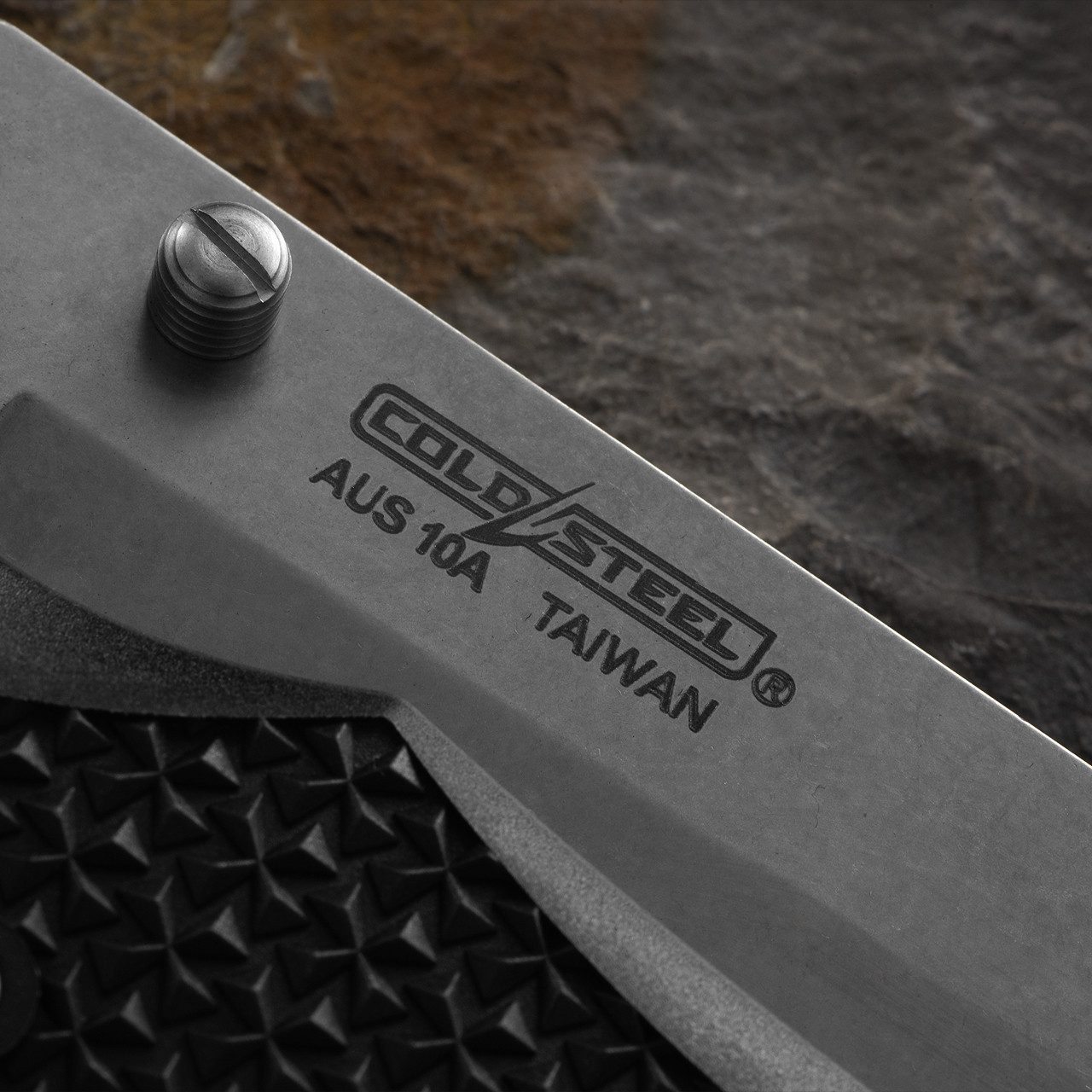 Cold Steel XL Voyager Lockback Folding Knife | Heinnie Haynes