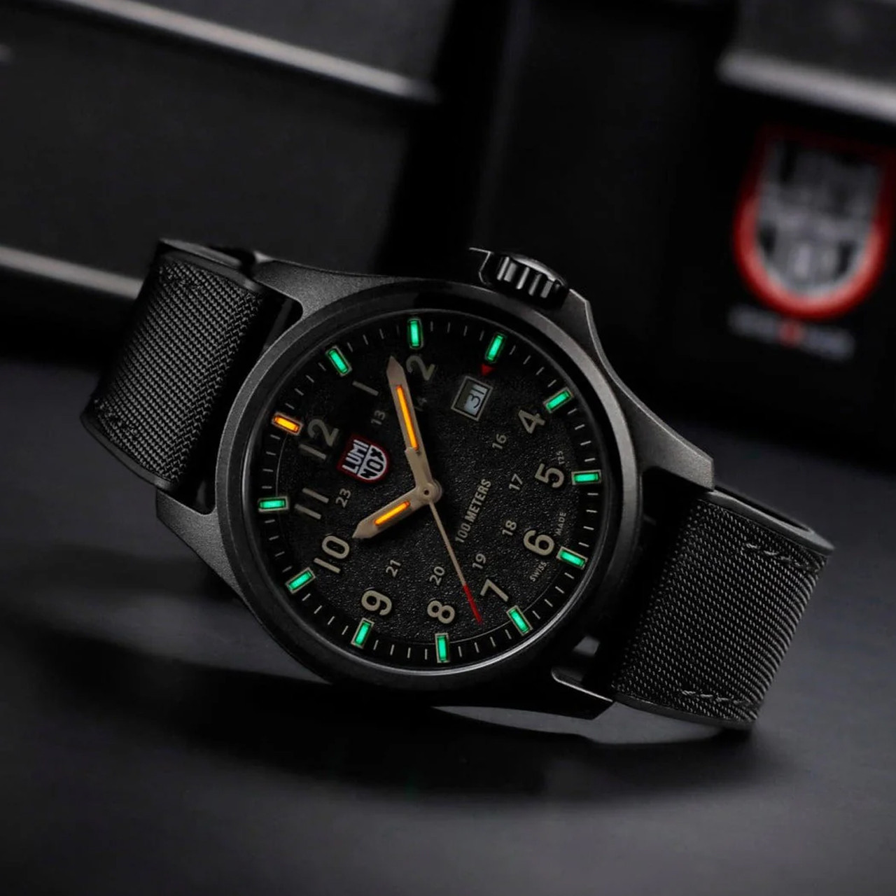Luminox Atacama Field Quartz 1970 Watch Set | Heinnie Haynes