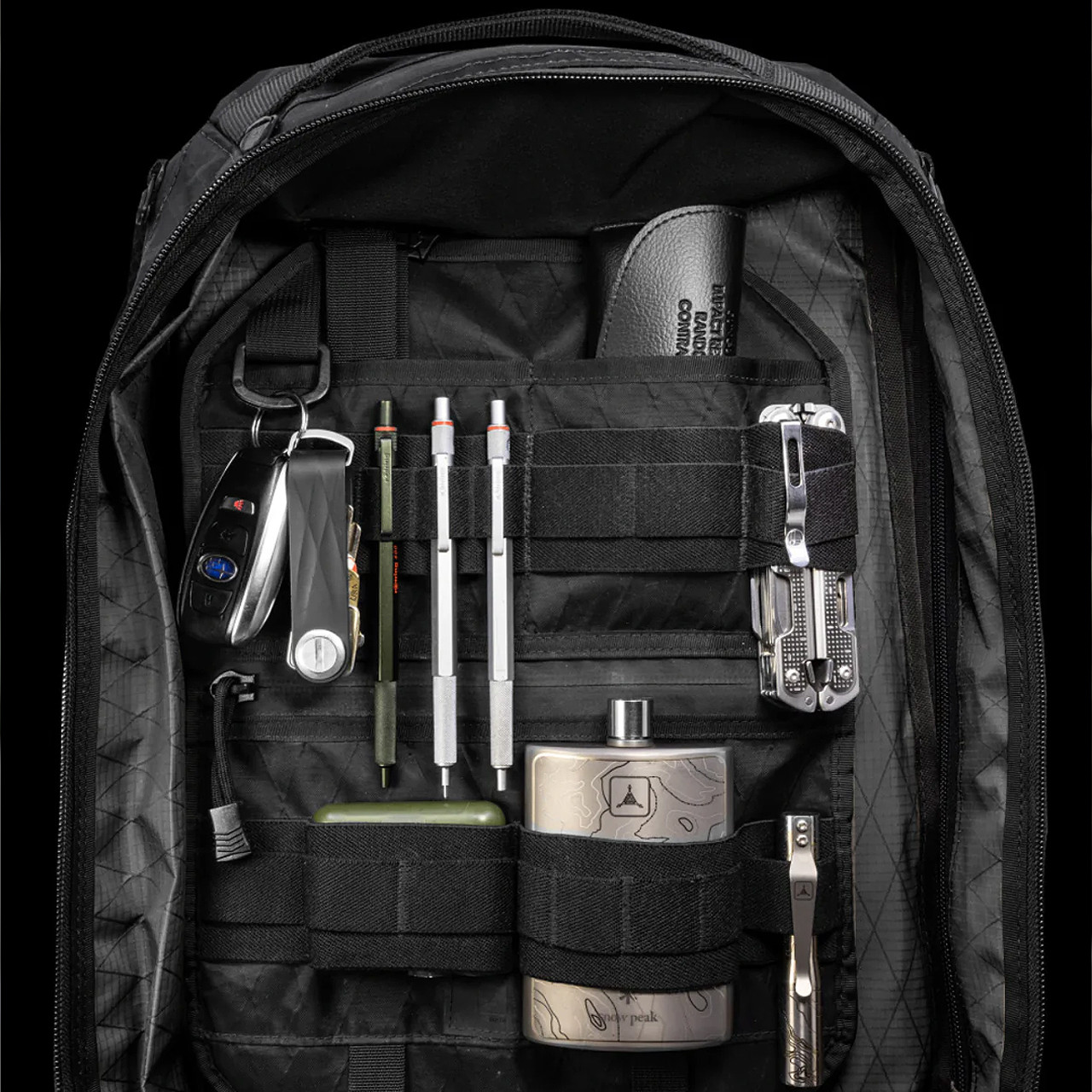 バッグ triple aught design Axiom24 maxresdefault.jpg