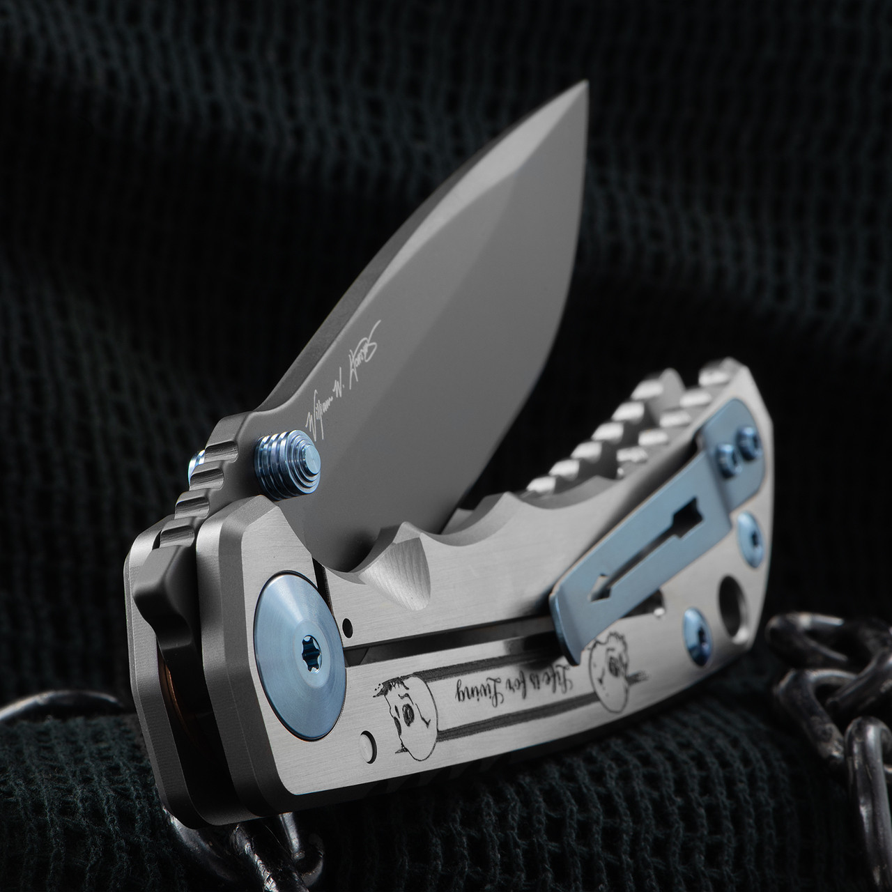 Spartan Harsey Memento Mori Folding Knife | Heinnie Haynes