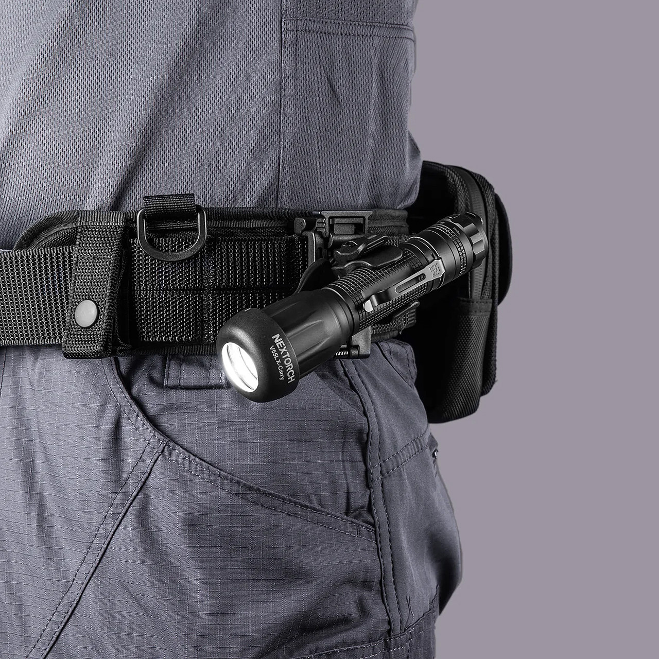 NEXT FIVE 前掛け Nextorch V55 Large Quickdraw flashlight Holster | Heinnie Haynes