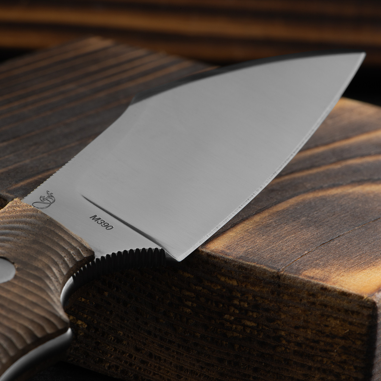 Viper Handy 2 Walnut Fixed Blade | Heinnie Haynes