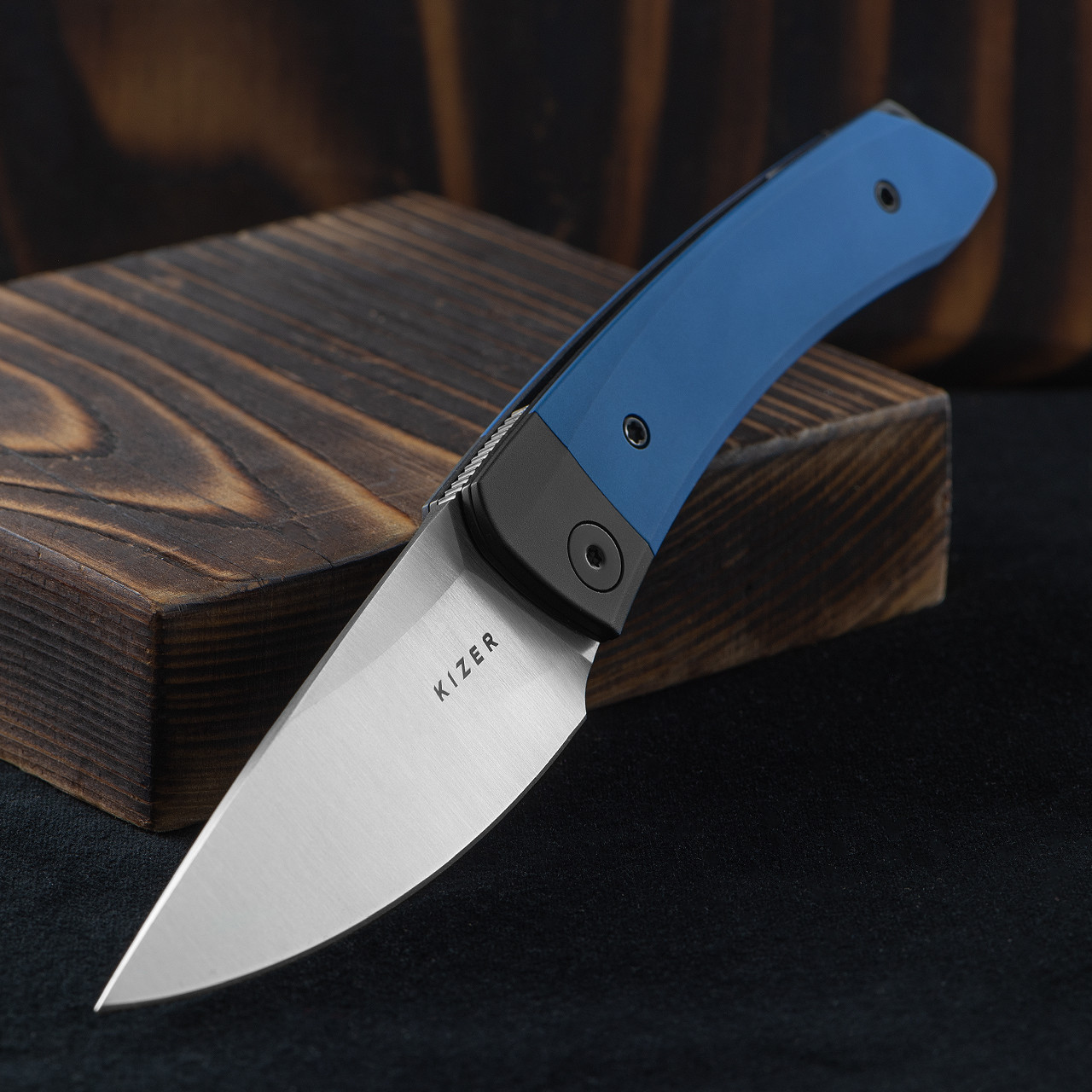 Kizer Mini Momo Blue Aluminium | Folding Pocket Knife