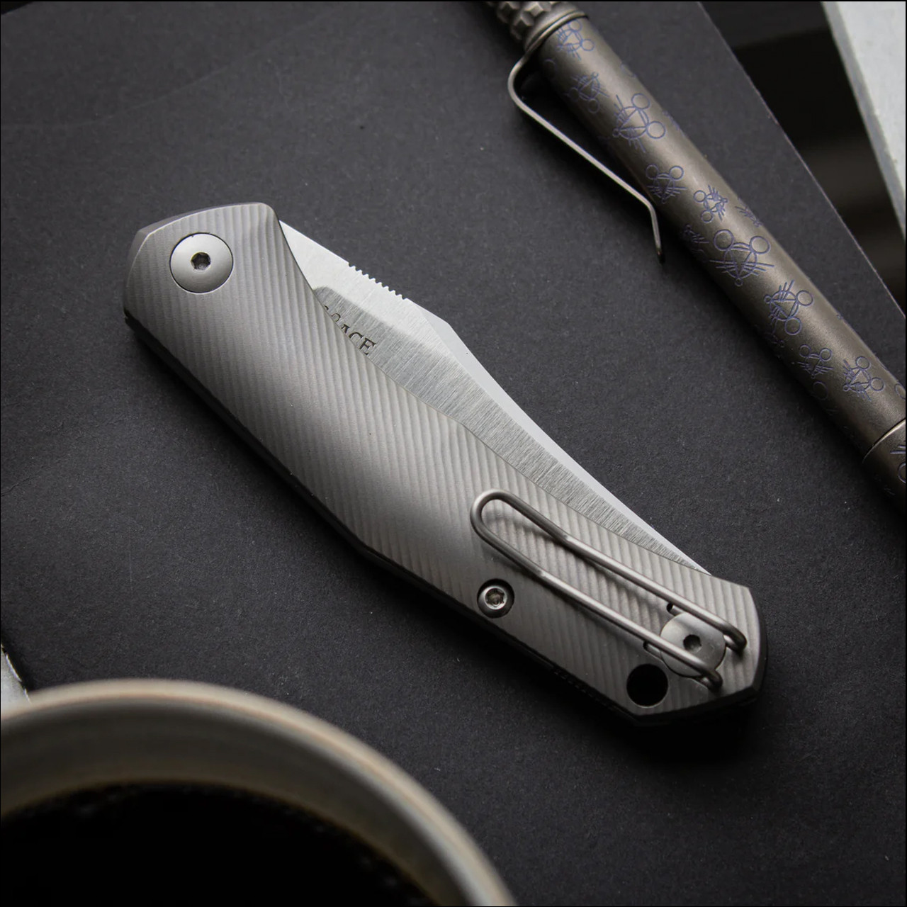 Giant Mouse Ace Jutland Slipjoint Titanium | Folding Pocket Knife