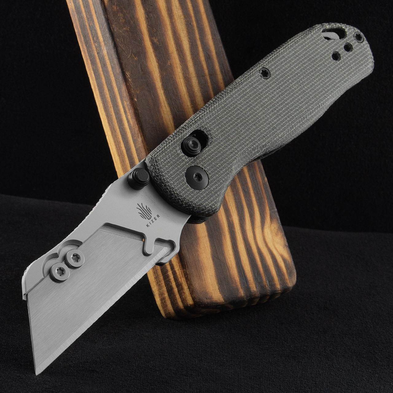 Kizer Drop Bear Black Micarta | Utility Knife