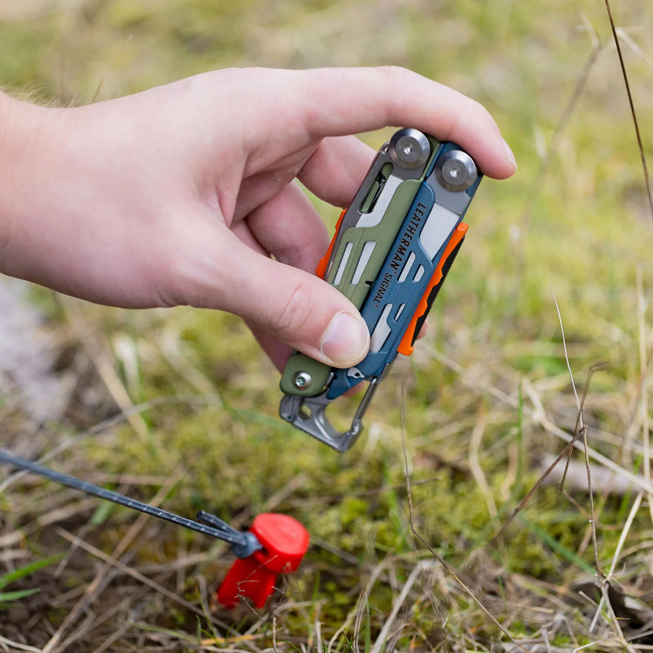 Leatherman Signal Tundrascape Multi-Tool | Multi-Tool