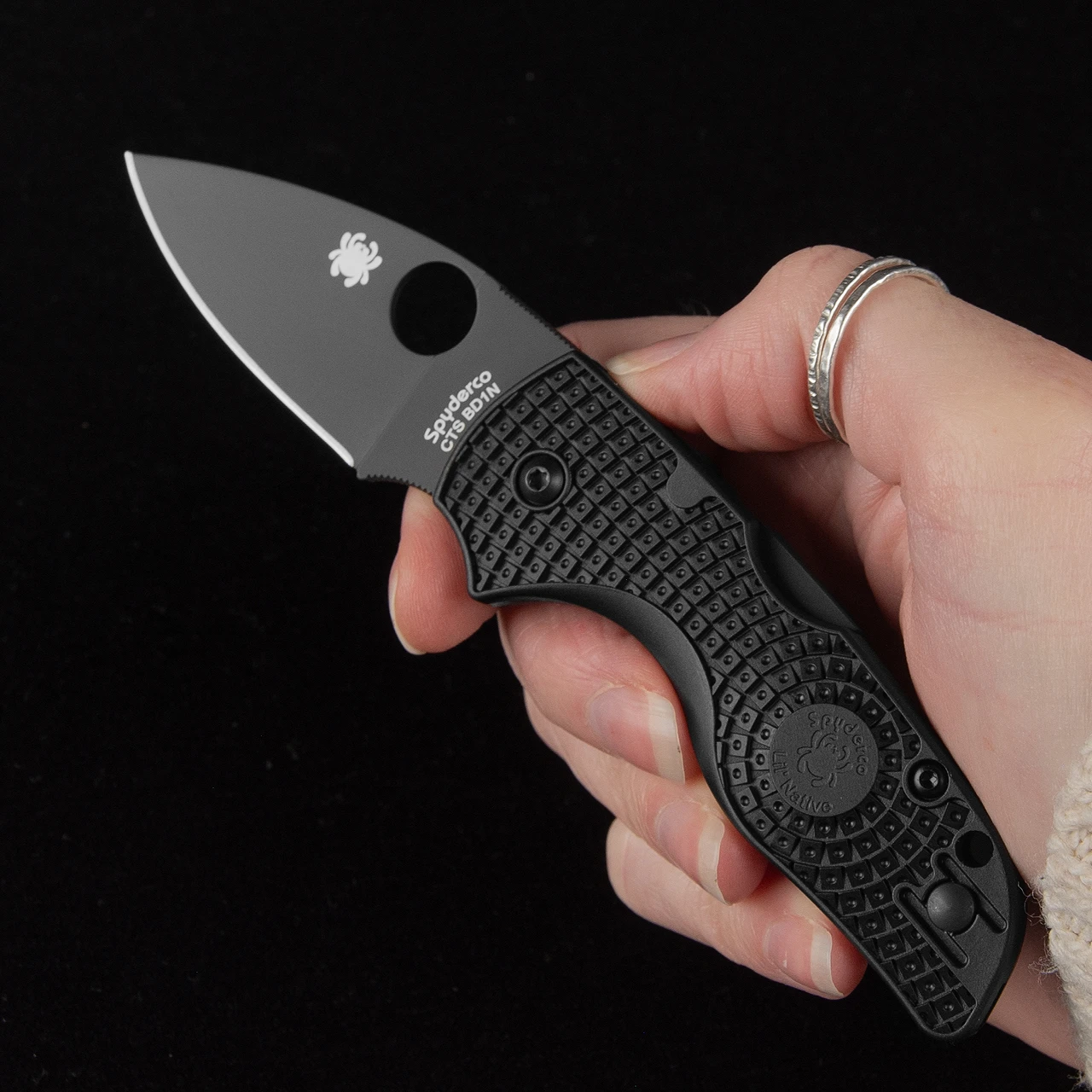 Spyderco Lil Native Lightweight DLC | Folding Pocket Knife