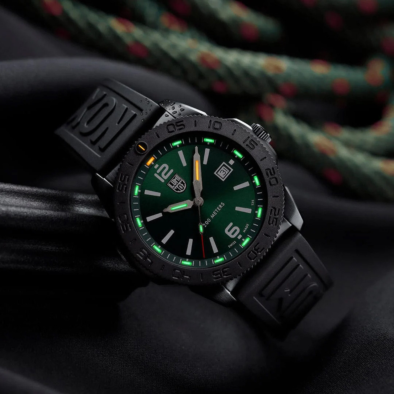 Luminox Pacific Diver 3120 Series Green | Watch