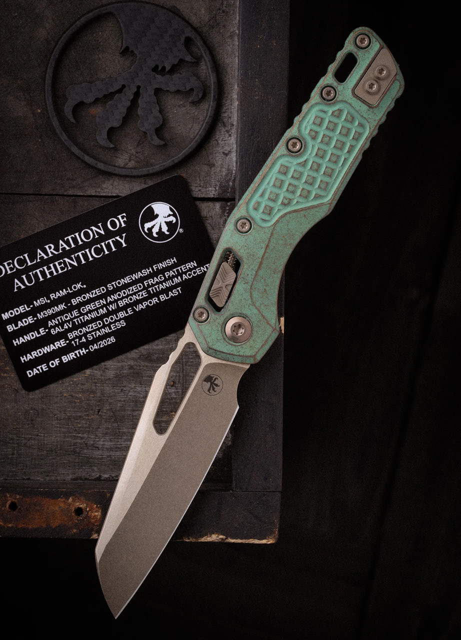 Microtech Amphibian Ram-Lok Select | Folding Pocket Knife