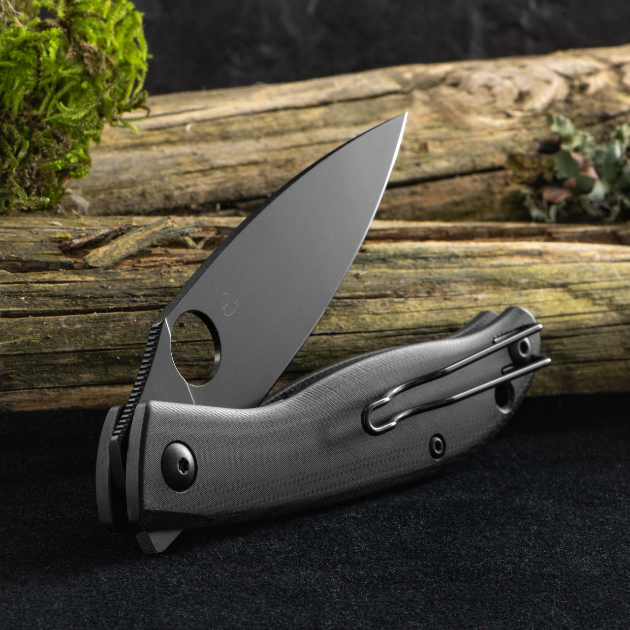 Spyderco Mantra 4 G10 Black | Folding Pocket Knife