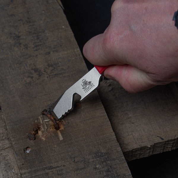 Twisted Assisted Bar Keep Pry Bar