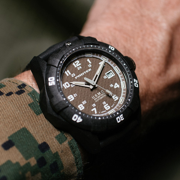 Protek USMC Carbon Dive Carbon Automatic Sand