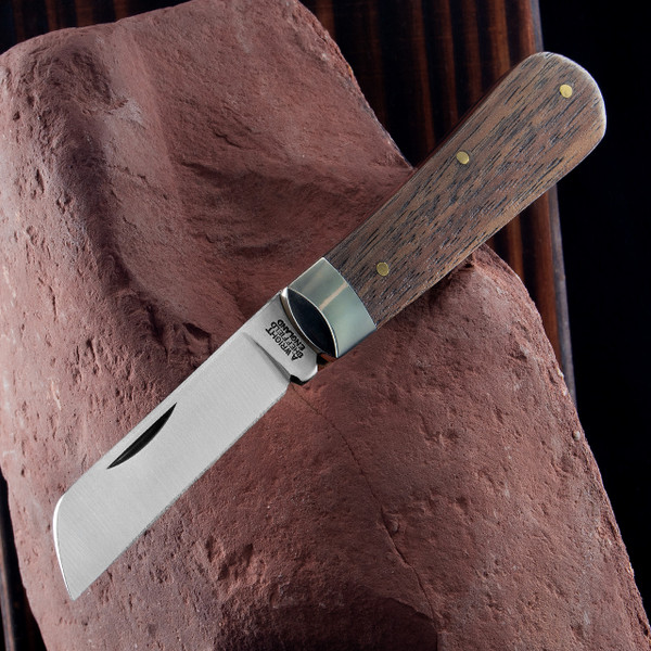 A Wright Sheepsfoot Walnut Heinnie Exclusive Folding Knife