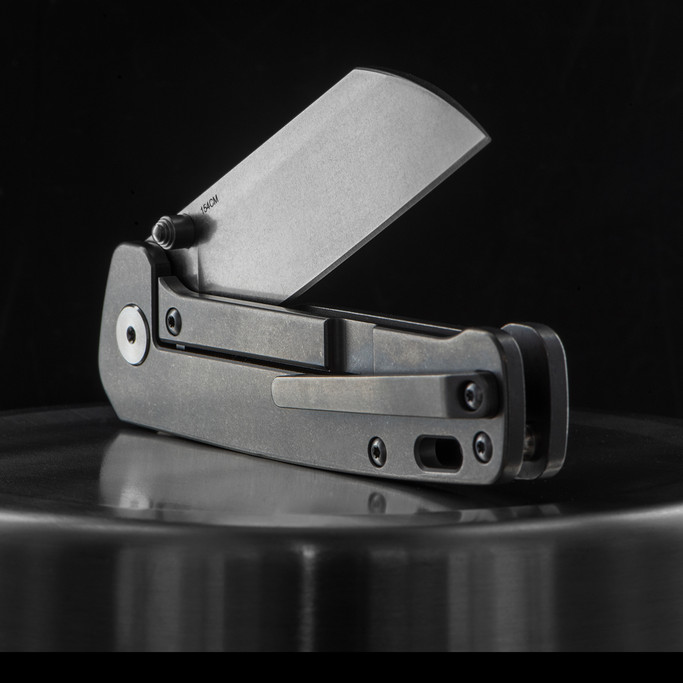 QSP Penguin Titanium Jade Folding Knife
