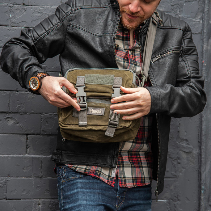 Magforce Survivor Shoulder Bag Waxed Canvas