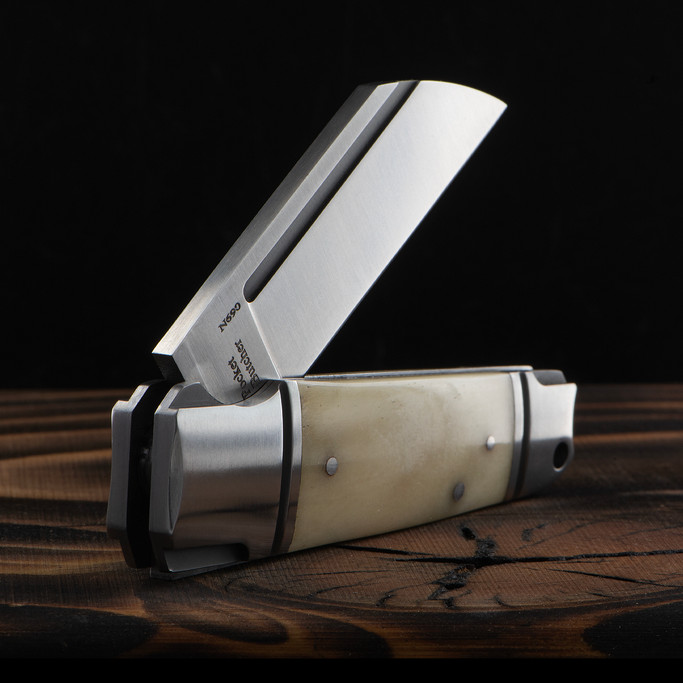 Andre de Villiers Pocket Butcher Bone V2 Folding Knife