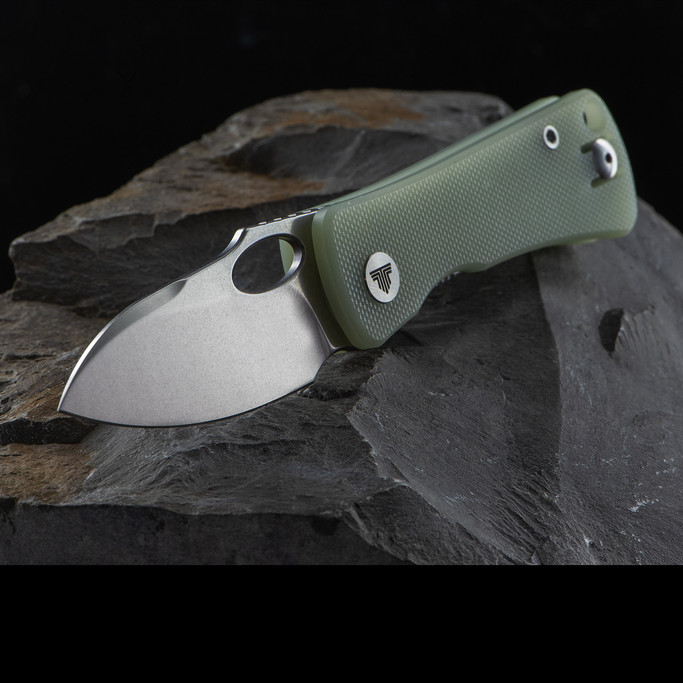 Trivisa Andromeda Linerlock Jade Folding Knife | Heinnie Haynes