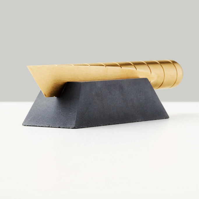Craighill Desk Knife Plinth