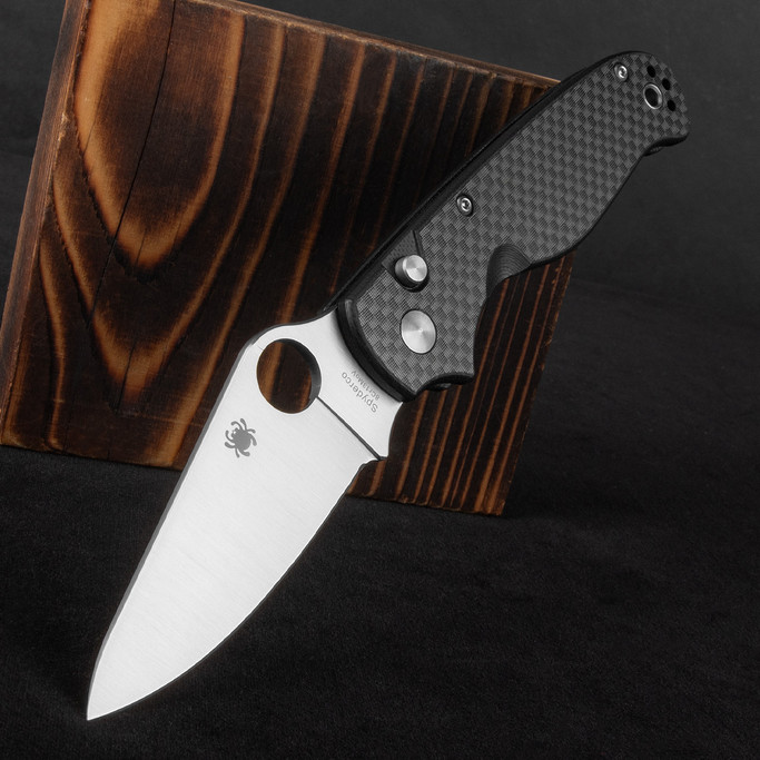 Spyderco ButtonUp Carbon Fibre Folding Knife
