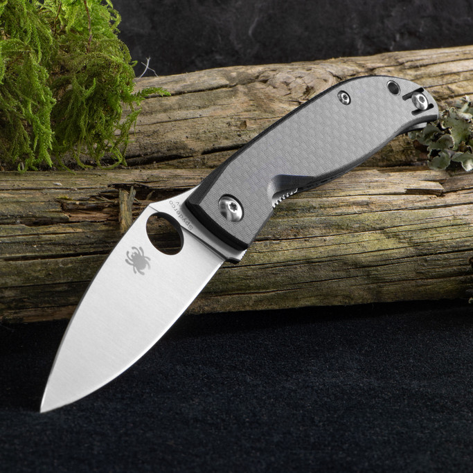 Spyderco Mantra 4 Carbon Fibre | Folding Pocket Knife