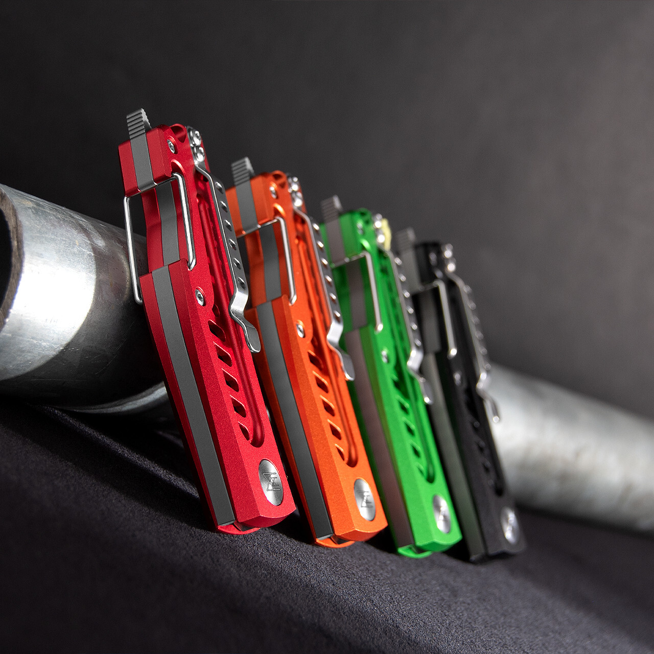 Midgard-Messer Carabiner Folder