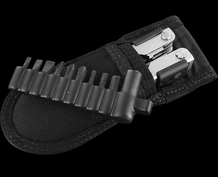 Gerber Pro Scout 600 with Tool Kit