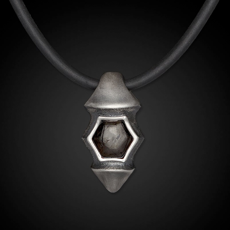 William Henry P35 Force Carbon Fibre