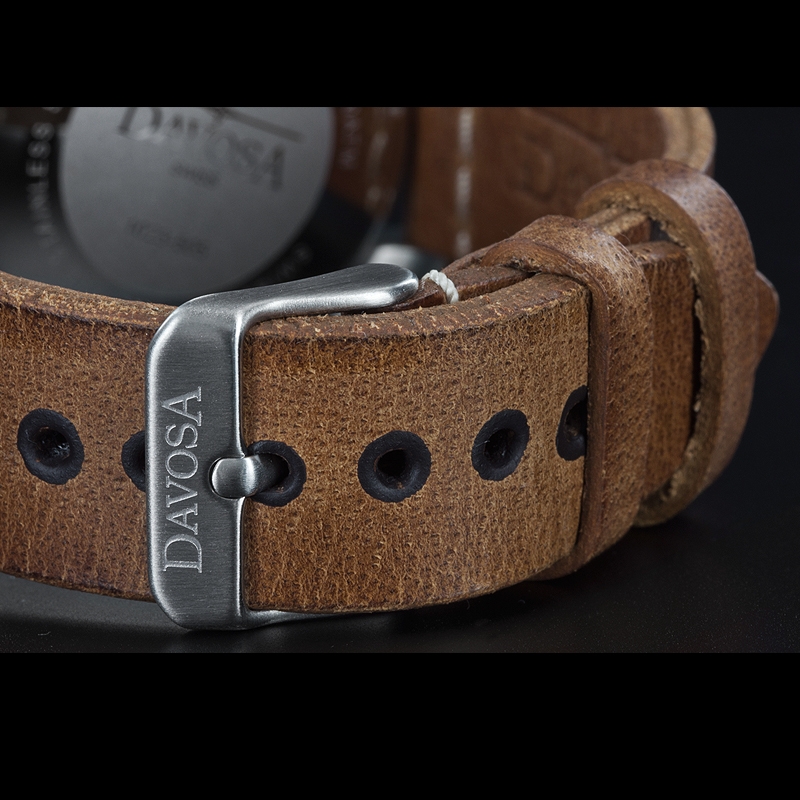 Davosa Vintage Diver Quartz Burgundy