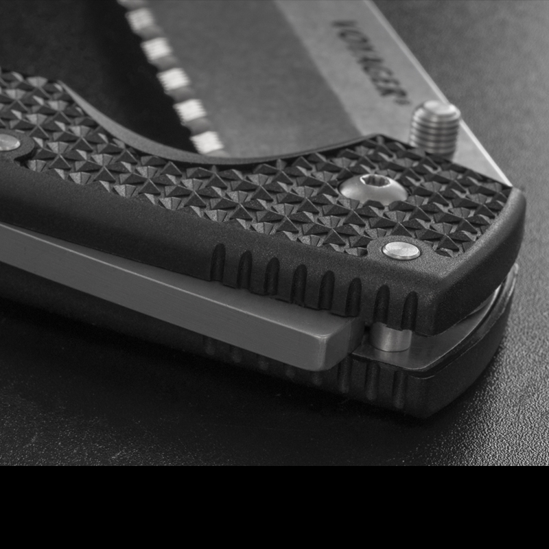 Cold Steel XL Voyager Tanto Serrated Folding Knife