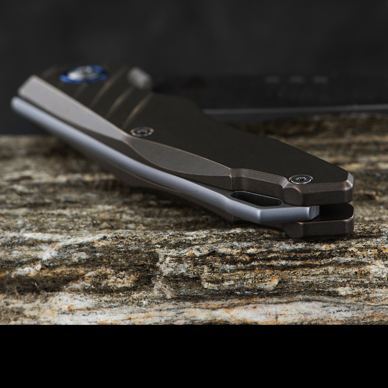 MKM Root Bronze Titanium