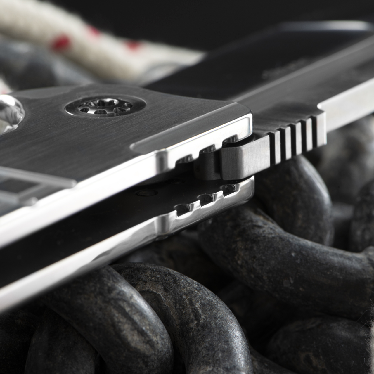 Andre de Villiers Tactical Folder