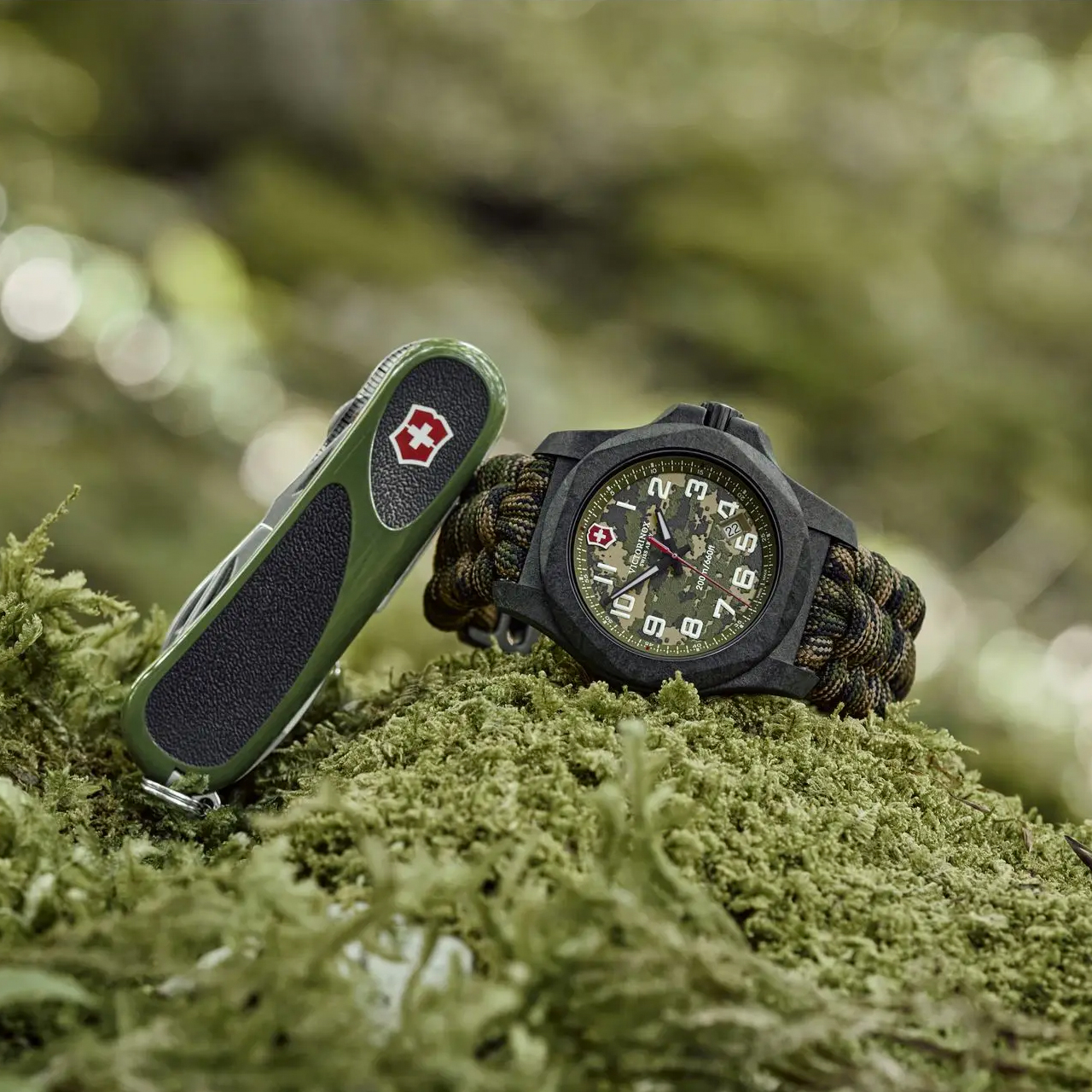 Victorinox I.N.O.X. Carbon Limited Edition