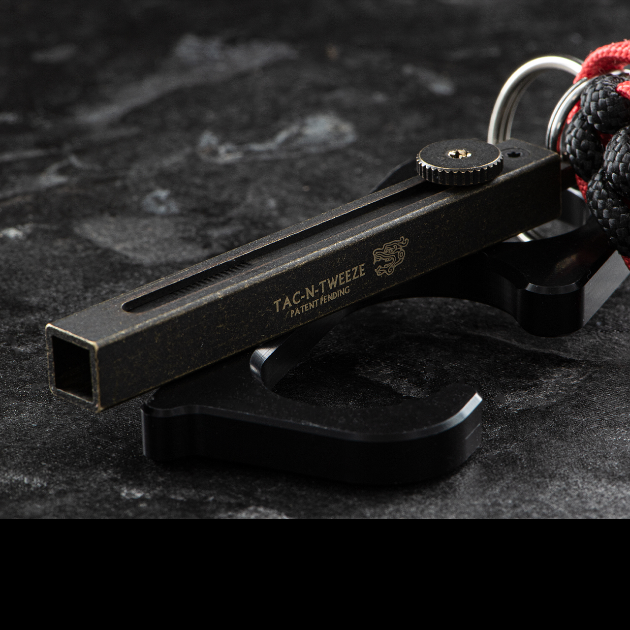 Civivi Tac-N-Tweeze Tweezers