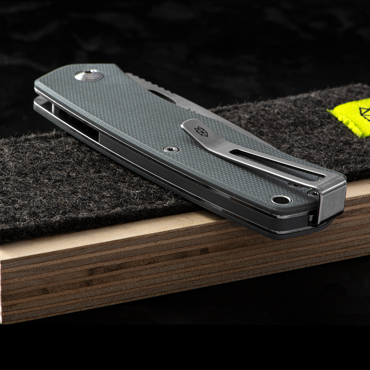 James Brand The Folsom Primer Grey