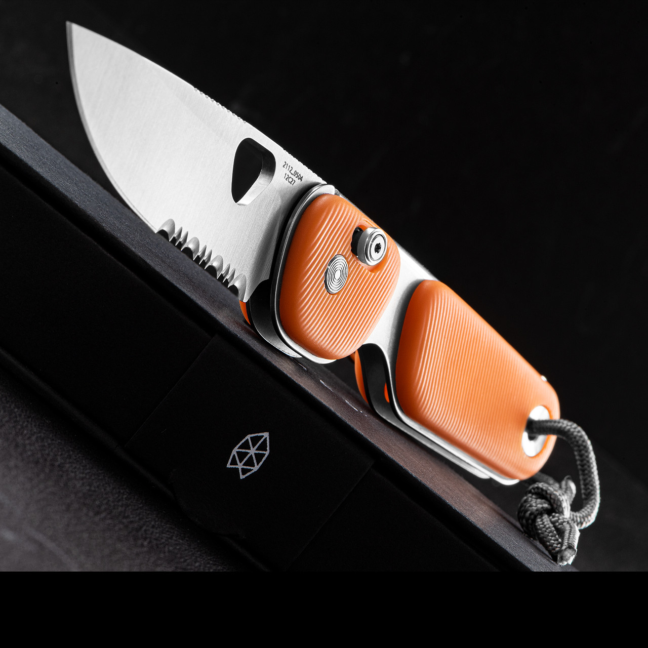 James Brand Redstone Stainless Part-Serrated Tangerine