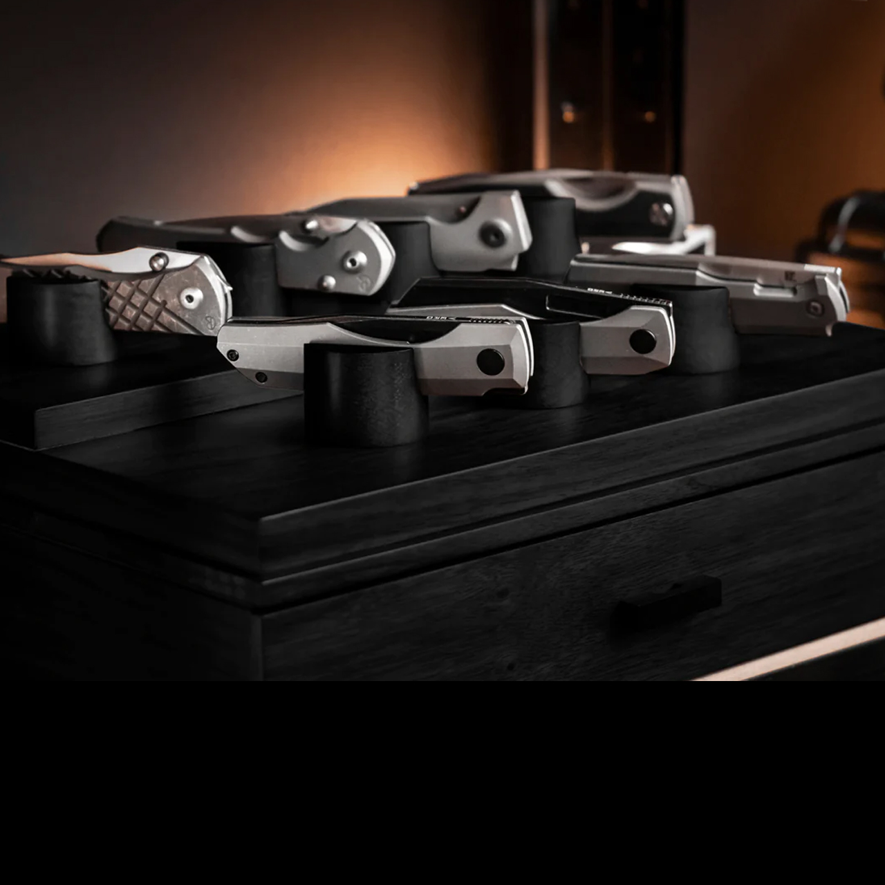 Holme and Hadfield Armory Knife Deck