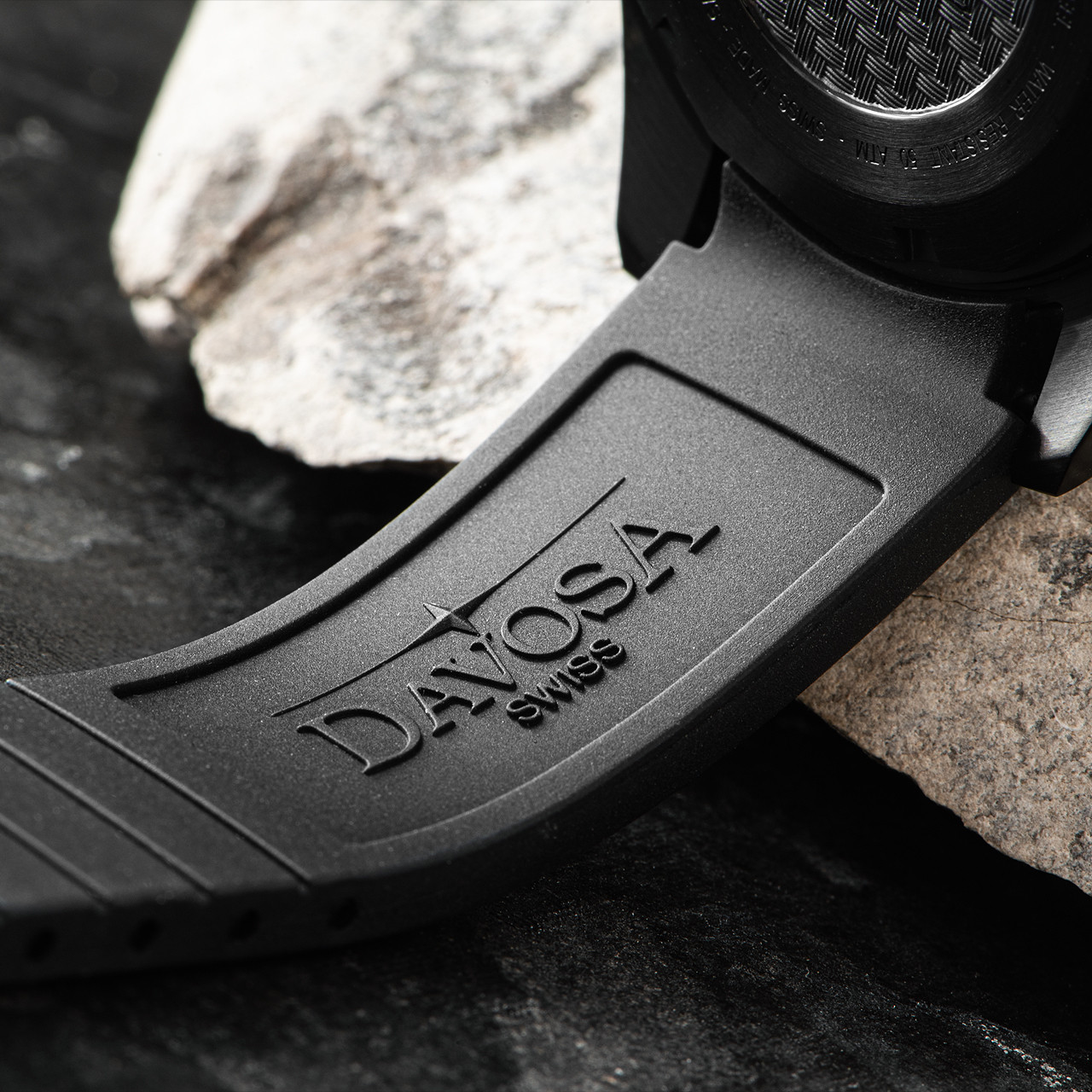 Davosa Ternos Professional Megalume Automatic